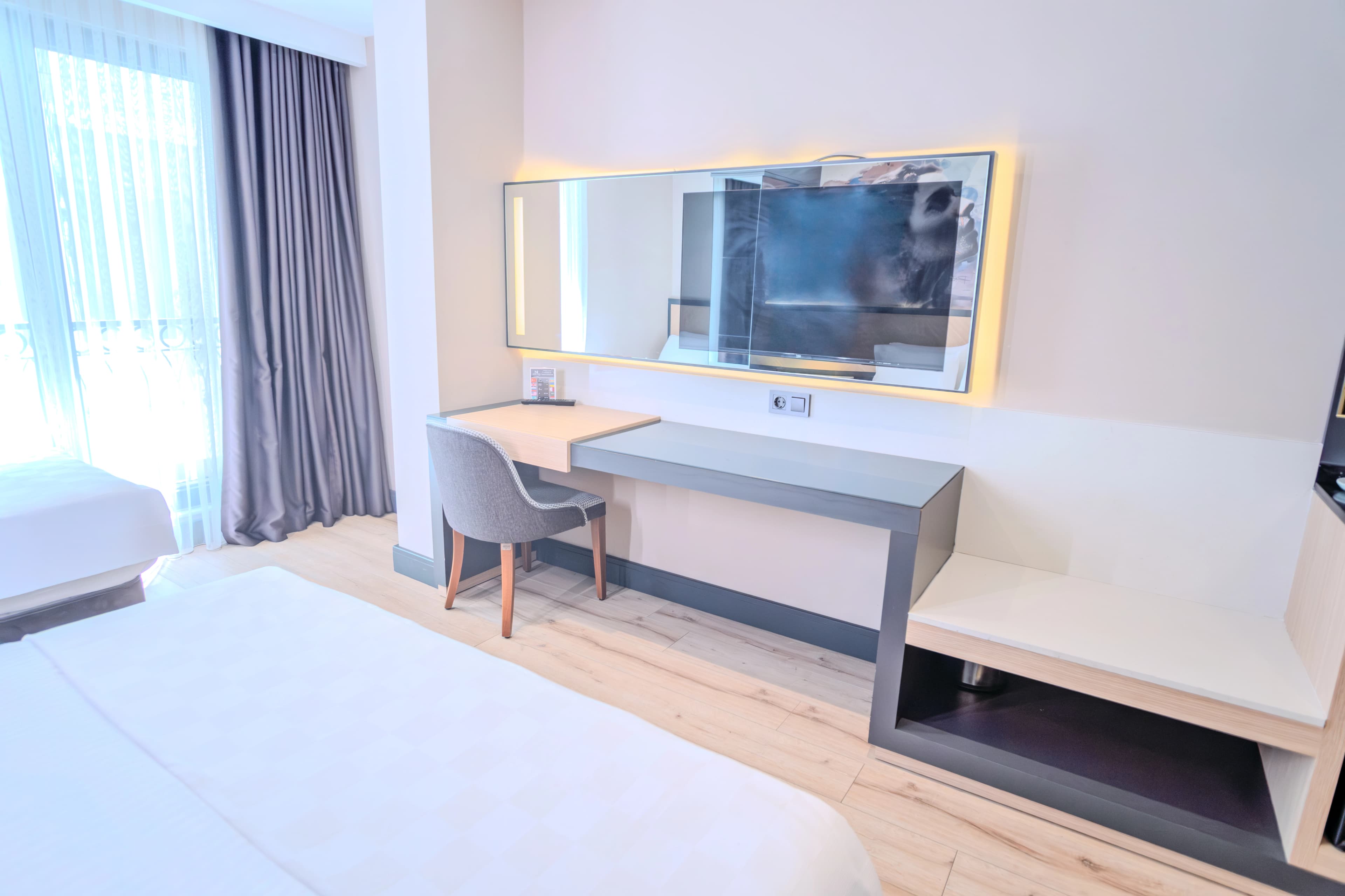 veranda  room