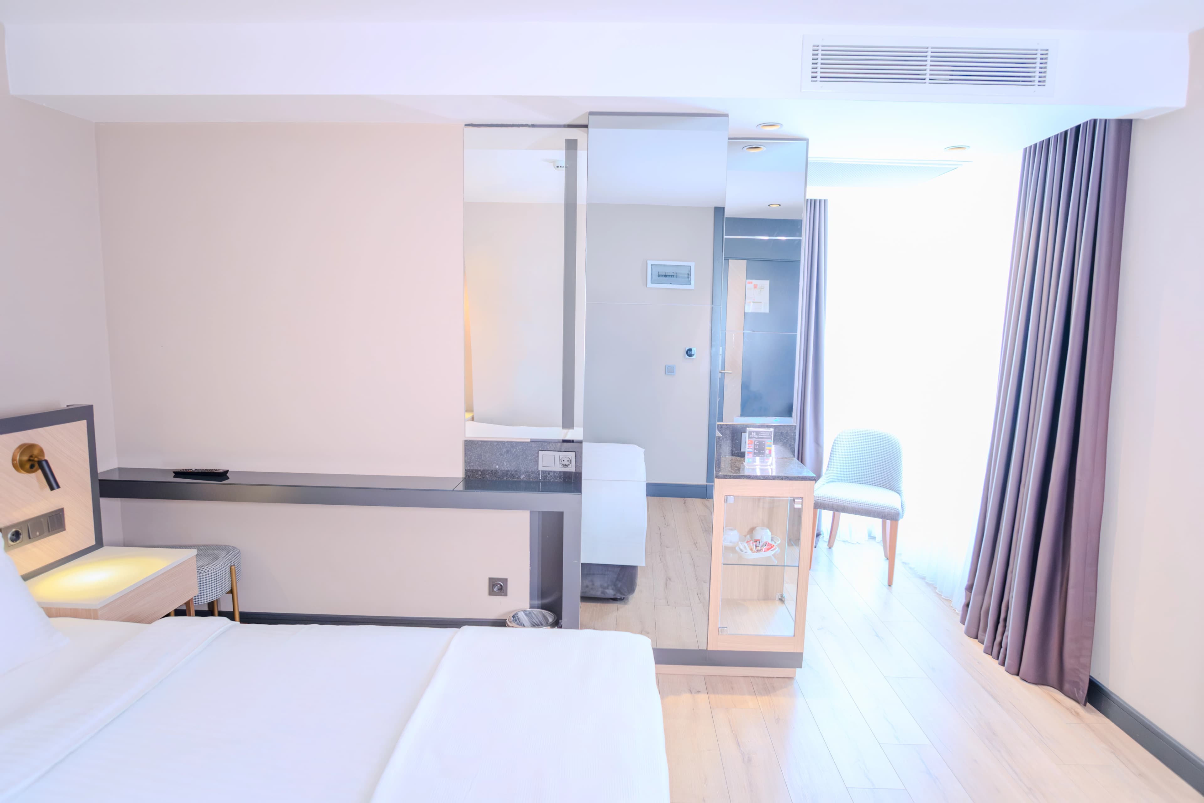corner  room 4